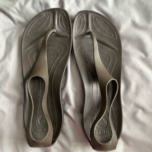 Women’s crocs sandals